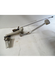 Platine repose-pied avant droit droit HONDA CM 125 JC05 - KB4-R