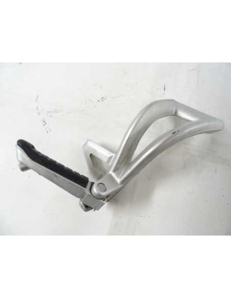 Platine repose-pied arrière gauche TRIUMPH TIGER 1050 - 2008