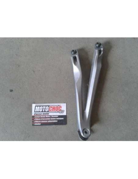 Platine repose-pied arrière droit YAMAHA R1 1000 - 2004-2006 - 5VY