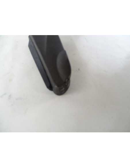 Repose-pied droit KYMCO X-TOWN 125 - 2017 - 64302-ABD2-C000 - Occasion