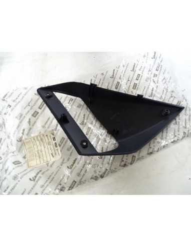 Cache divers PIAGGIO NEXUS 125 - 2007-2009 - PIAGGIO 624377000G - État neuf