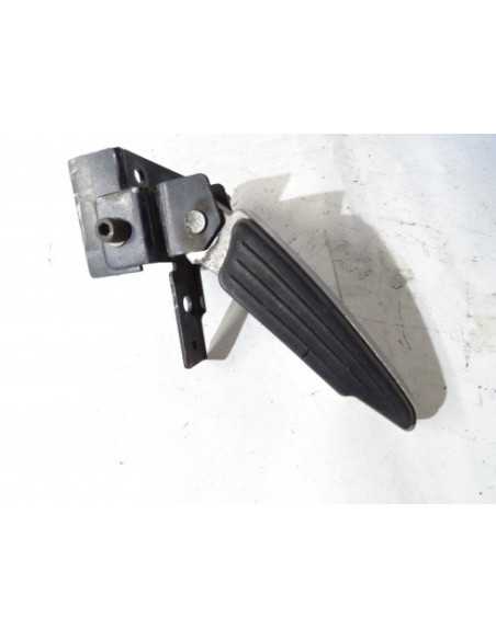 Repose-pied droit PEUGEOT SATELIS 125