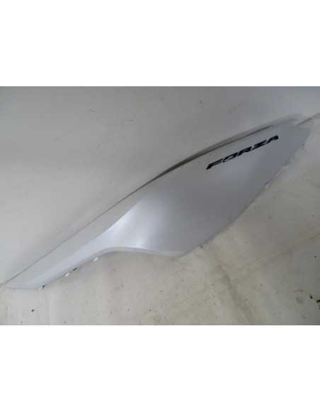 Flanc de selle gauche HONDA FORZA 125 - 2018-2020 - 83600-K0B-1000