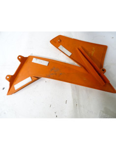 Flanc de réservoir gauche KTM DUKE 640 - 584.08.050.000 2