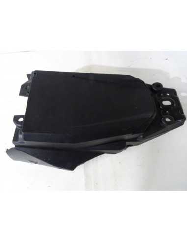 Passage de roue KTM DUKE 390 - 2017 - JP181002 - Occasion