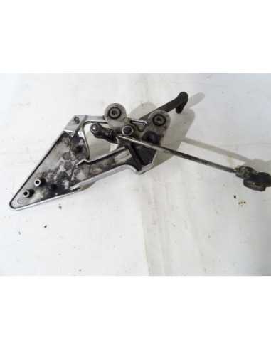 Platine repose-pied avant gauche YAMAHA FZ6 600 RJ07 - 2004-2006 - 5VX2-10 - Occasion