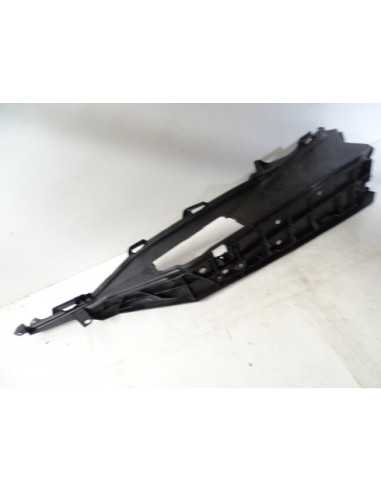 Marche pieds gauche HONDA FORZA 125 - 2018-2019 - 64321-K0B-T000 - Occasion