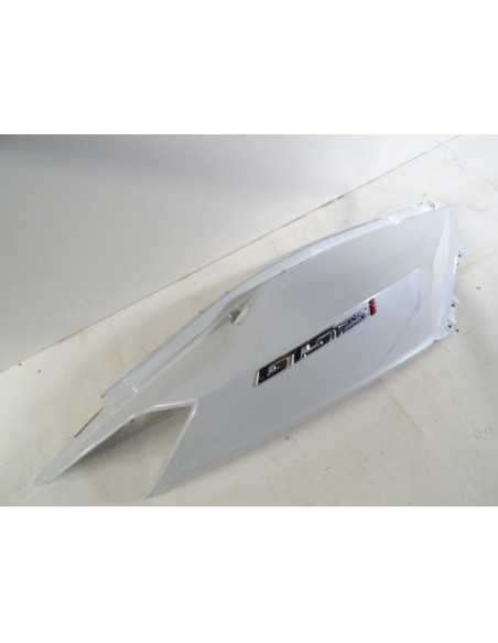 Flanc de selle droit SYM GTS 125 - 2012-2016 - 83500-L3A-000