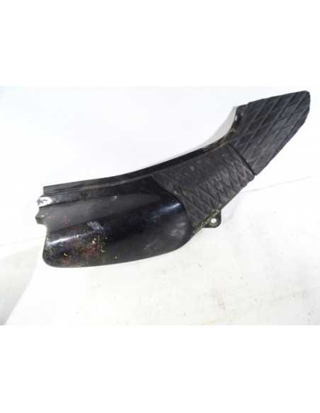 Flanc de selle droit HONDA DOMINATOR 650 NX