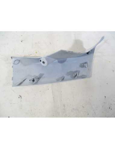 Flanc de selle droit SYM GTS 125 - 2012-2016 - 64304-L3A-000 - Occasion