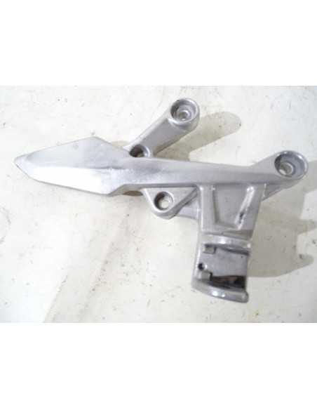 Platine repose-pied avant droit HONDA CBR R 500 - 2016 - 50600-MJWA-J000 - Occasion