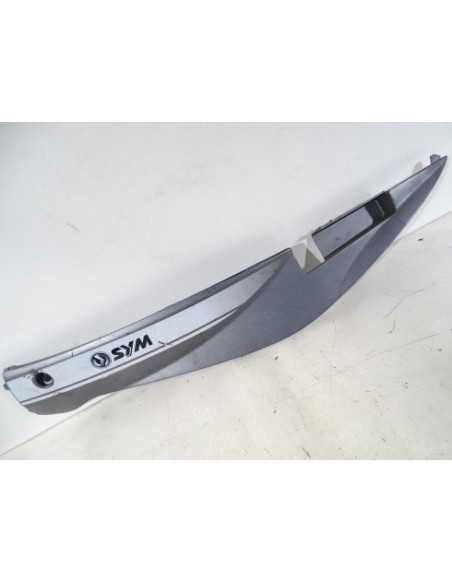 Bas de caisse gauche SYM MIO 50 - 2010 - 83620-A7A-0000