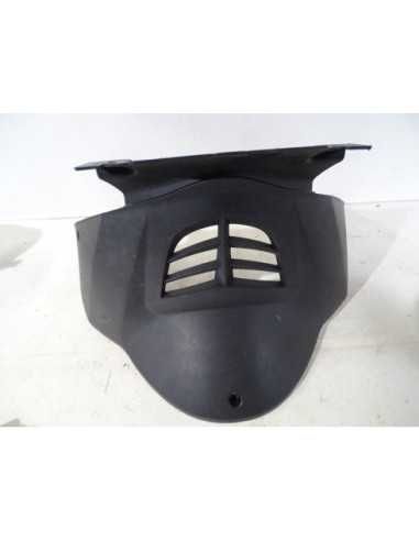 Cache central SYM MIO 50 - 2010 - Occasion