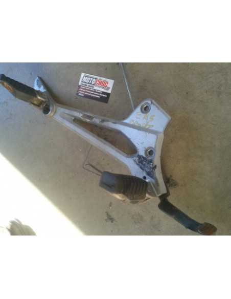 Platine repose-pied droit KAWASAKI ER5 500