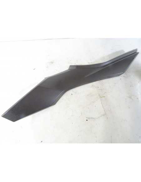 Cache latéral gauche HONDA FORZA 125 - 2015-2017 - 83620-K40-F000