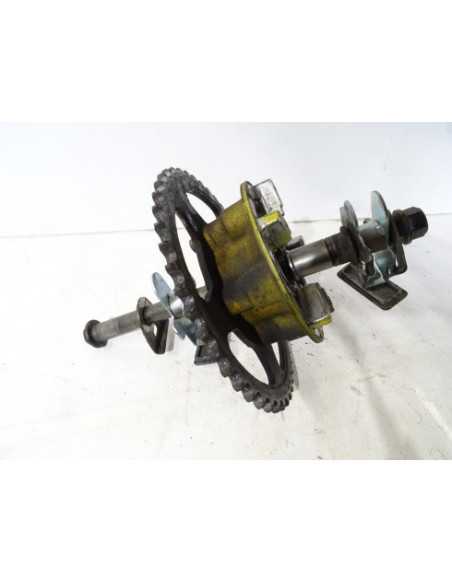 Axe de roue arrière SUZUKI BANDIT 650 - 2005