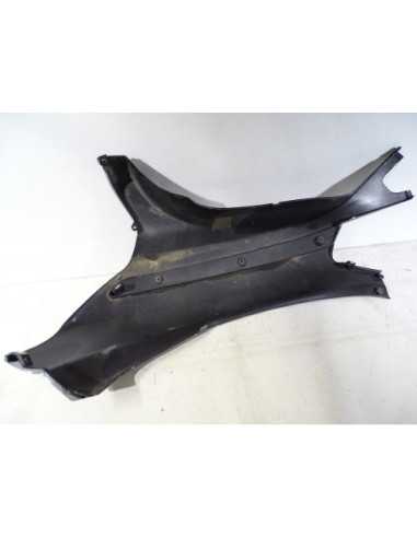 Flanc de selle gauche PIAGGIO X-EVO 125 - 2004-2007 - Occasion