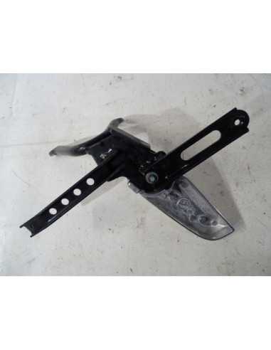 Platine repose-pied arrière droit HONDA PCX 125 - 2010-2012 - Occasion - état moyen