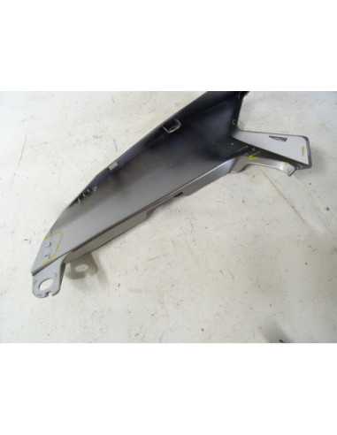 Flanc de selle droit HONDA CBF 500 - 2018 - 77241-MKP-1000 - Occasion