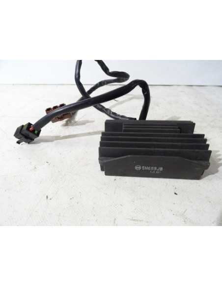 Régulateur PIAGGIO FUOCO 500 - 2013 - SH689JB