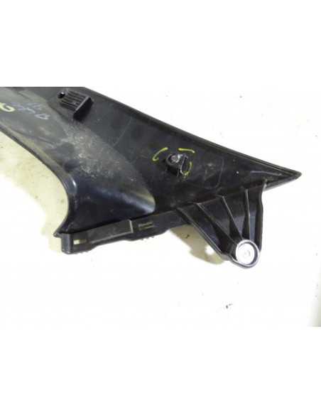 Cache latéral droit KAWASAKI Z800 800 - 2013-2016 - 14092-1092 - Occasion - état moyen