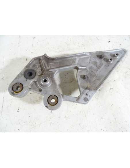 Platine repose-pied avant gauche YAMAHA FZ6 600 RJ07 - 2005 - 5VX3-10 - Occasion