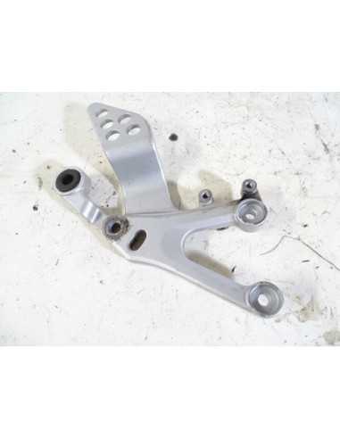 Platine repose-pied avant droit YAMAHA YZF 125 - 2008-2016 - 5D7-3 - Occasion