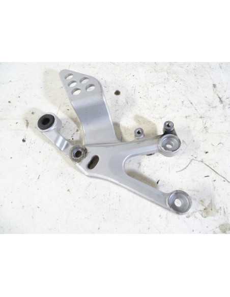 Platine repose-pied avant droit YAMAHA YZF 125 - 2008-2016 - 5D7-3 - Occasion