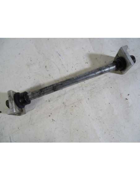 Axe de roue arrière YAMAHA YZF 125 - 2009-2014 - Occasion