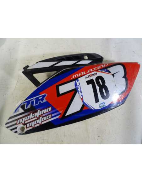Flanc de selle gauche YAMAHA YZF 250 - 2010