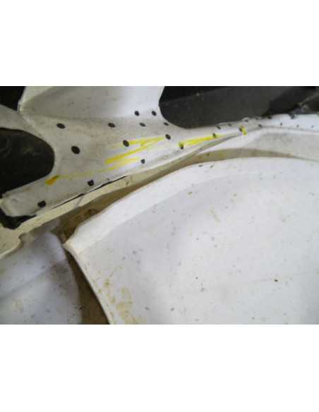 Flanc de selle gauche YAMAHA YZF 250 - 2010 - Occasion - état moyen