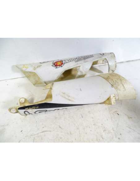 Cache divers YAMAHA YZF 250 - 2010