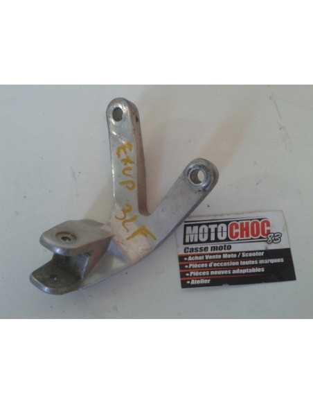 Platine repose-pied arrière gauche YAMAHA FZR EXUP 1000 3LF