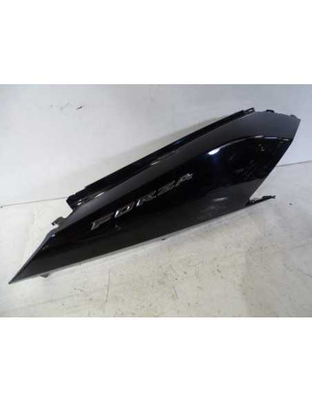 Flanc de selle droit HONDA FORZA 125 - 2015-2017 - 83500-K40-F000 - Occasion