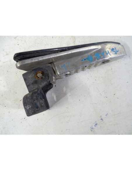 Repose-pied gauche SYM SV 125 - 2006 - Occasion