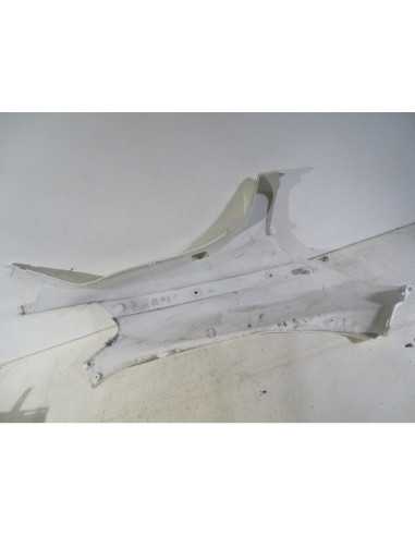 Flanc de selle droit PIAGGIO X-EVO 125 - 2005 - 620252 - Occasion