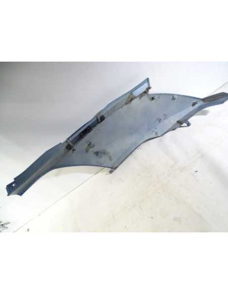 Flanc de selle droit HONDA PANTHEON 125 - 2004 - 83501-KRJA-9000 - Occasion