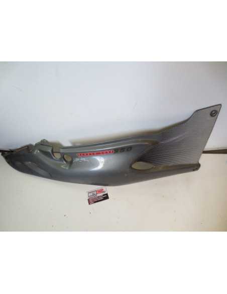 Flanc de selle droit APRILIA PEGASO 650