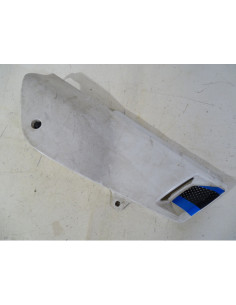 Flanc de selle droit SUZUKI DR 200 - 47411-44AA0