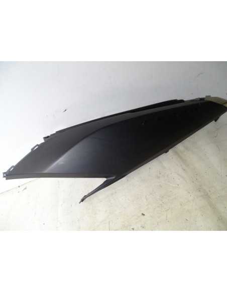 Flanc de selle gauche HONDA FORZA 125 - 2015-2017 - 83600-K40-F000 - Occasion - très bon état