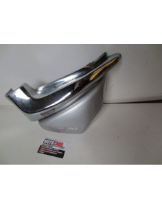 Flanc de selle droit SUZUKI INTRUDER 125 - 2000 - 26F