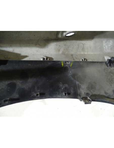 Flanc de selle gauche GILERA NEXUS 125 - Occasion - état moyen