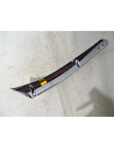 Cache latéral droit PIAGGIO X-EVO 125 - PIAGGIO 654352 - Occasion