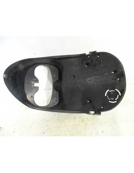 Passage de roue APRILIA SR 125 - 2012 - PIAGGIO 672070