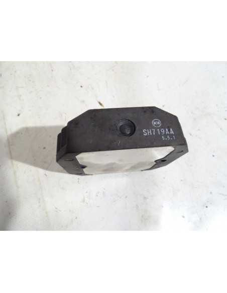 Régulateur YAMAHA FZ6 600 - 2004-2009 - SH719AA