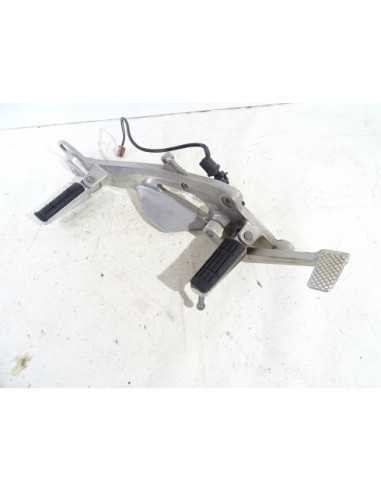 Platine repose-pied droit YAMAHA TDM 900 - 2002-2010 - 5PS-3