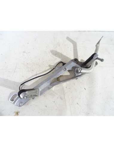 Platine repose-pied droit YAMAHA TDM 900 - 2002-2010 - 5PS-3