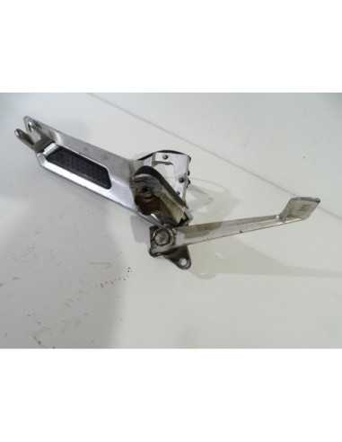 Platine repose-pied droit YAMAHA FJR 1300 - 2008 - 3P6