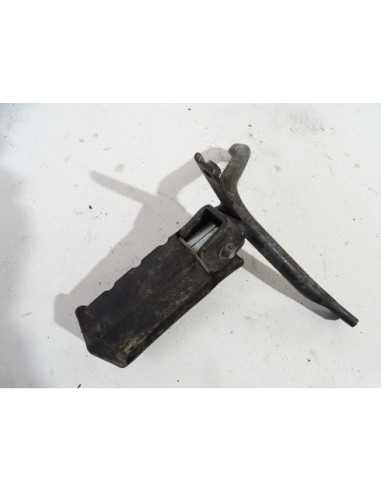 Platine repose-pied arrière gauche HONDA DYLAN 125 - 2002-2006 - Occasion