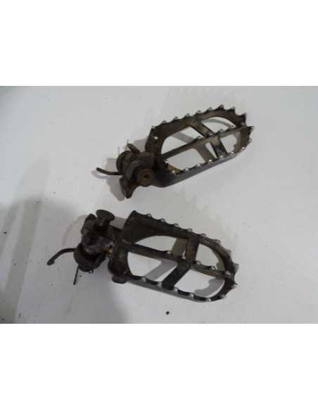 Repose-pied avant YAMAHA YZ 85 - 2003